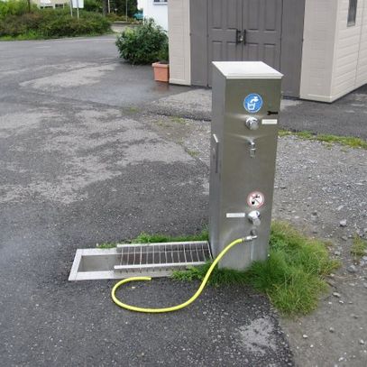 Tömning & Påfyllning av vatten - bild i artikeln från OurBackyardEurope